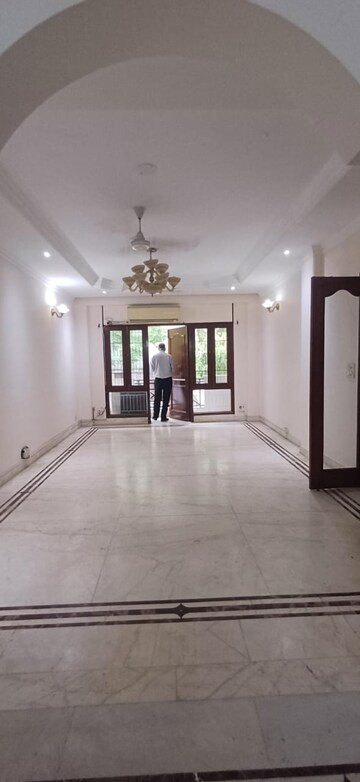 3 BHK Builder Floor For Rent in Sarvodaya Enclave
