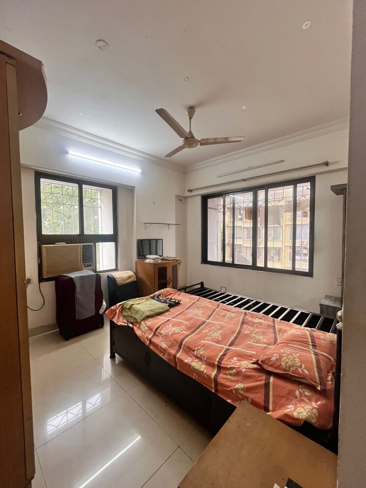 Bedroom, andheri west 1 Bedroom 600 Sq.Ft. Apartment In Andheri West Mumbai 8707848