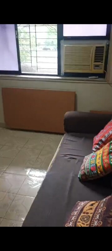 Furnished Amenities in 1 RK Apartment at Pradnya Apartment Vakola, Vakola – for Rent
