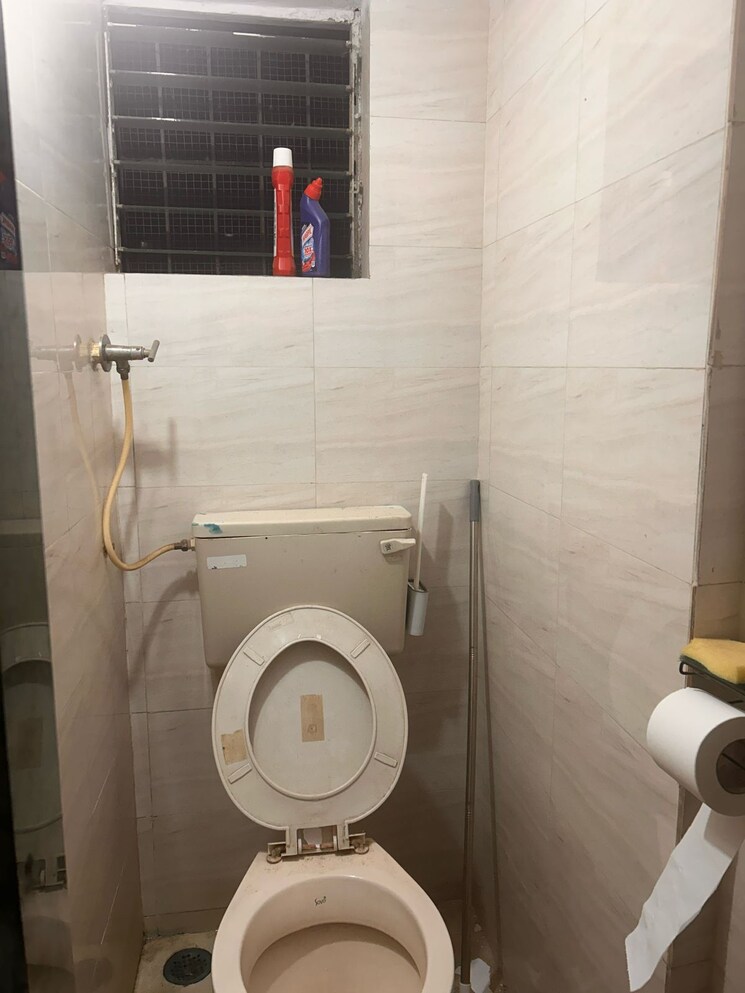 Bathroom, mangalya-andheri-east 1 RK 250 Sq.Ft. Apartment In Andheri East Mumbai 8707853