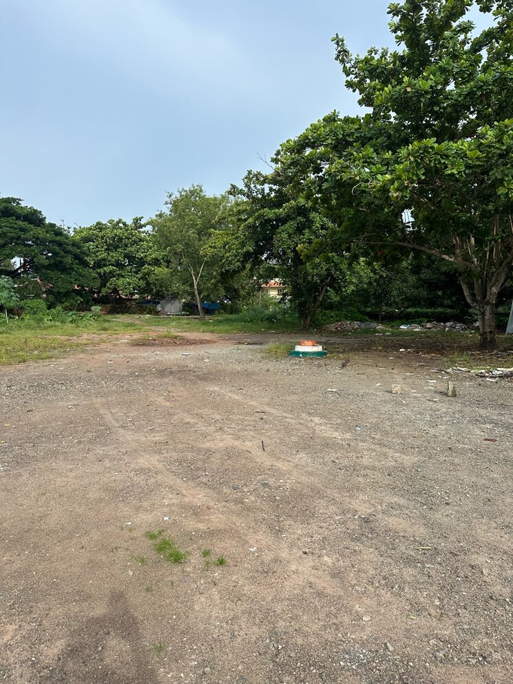 undefined, chacka Commercial Land 5748 Sq.Mt. In Chacka Thiruvananthapuram 8707841