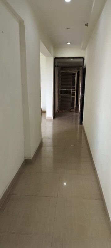 Building Lobby in 3 BHK Apartment at AC Tower, Sector 84 – for Rent