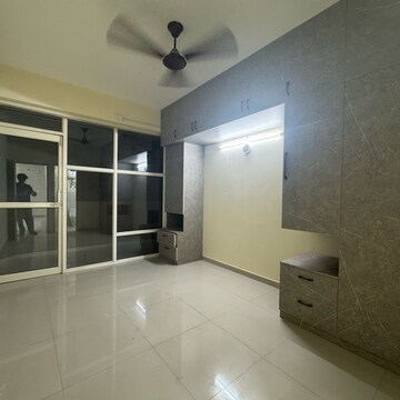 Room in 2 BHK Apartment at Pyramid Fusion Homes, Sector 70a – for Rent