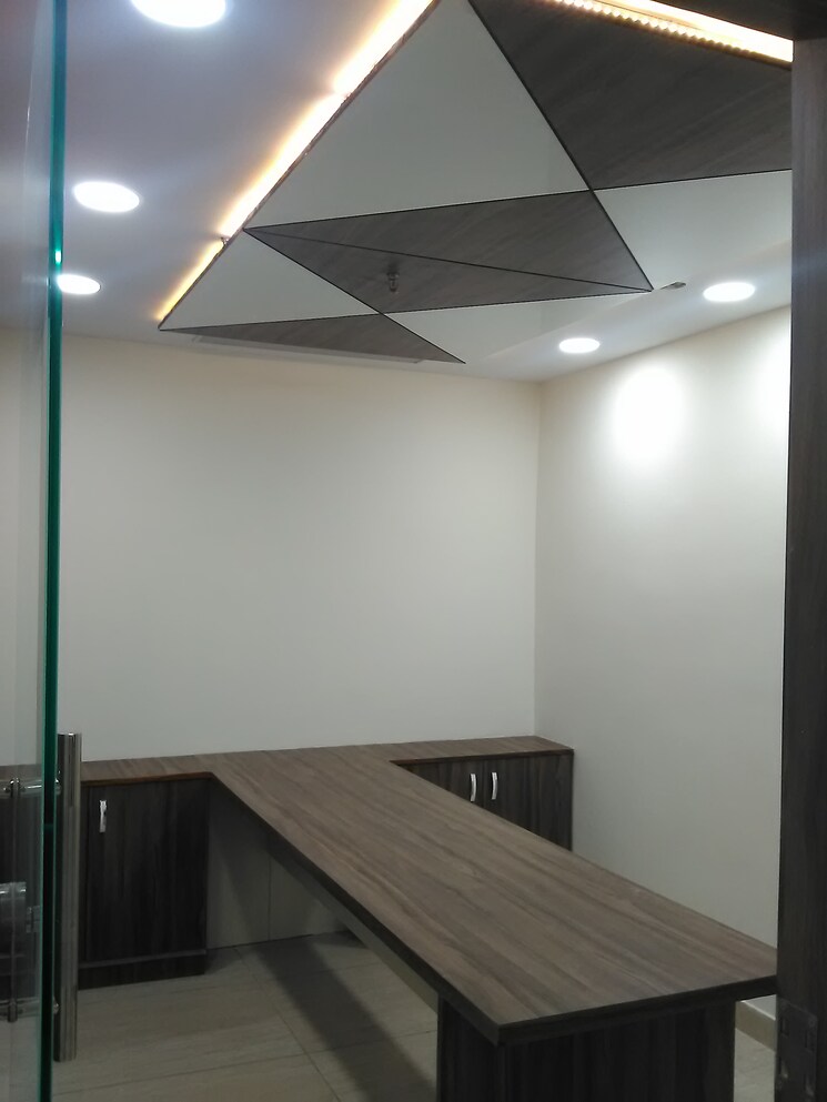 undefined, netaji subhash place Commercial Office Space 970 Sq.Ft. In Netaji Subhash Place Delhi 8707894
