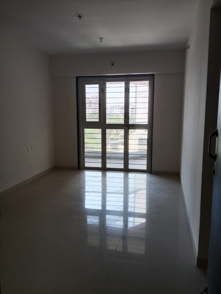 Room, basil-mondale 3 Bedroom 995 Sq.Ft. Apartment In Mundhwa Pune 8707905