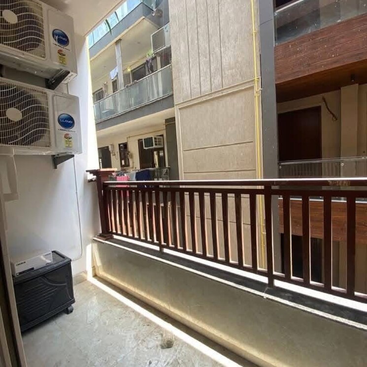 Balcony, freedom fighters enclave 2 Bedroom 1200 Sq.Ft. Apartment In Freedom Fighters Enclave Delhi 8707926
