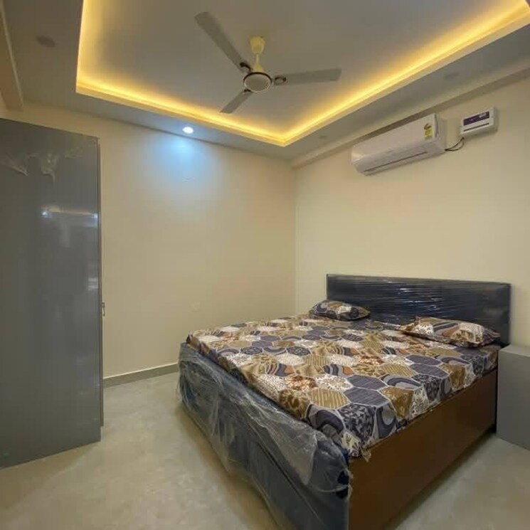 Bedroom, freedom fighters enclave 2 Bedroom 1200 Sq.Ft. Apartment In Freedom Fighters Enclave Delhi 8707926