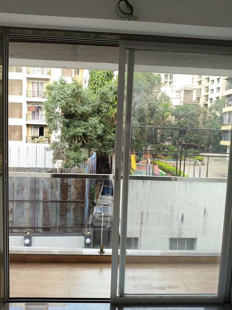 Balcony, dura-giriraj-sparsh 3 Bedroom 1396 Sq.Ft. Apartment In Naupada Thane 8707925