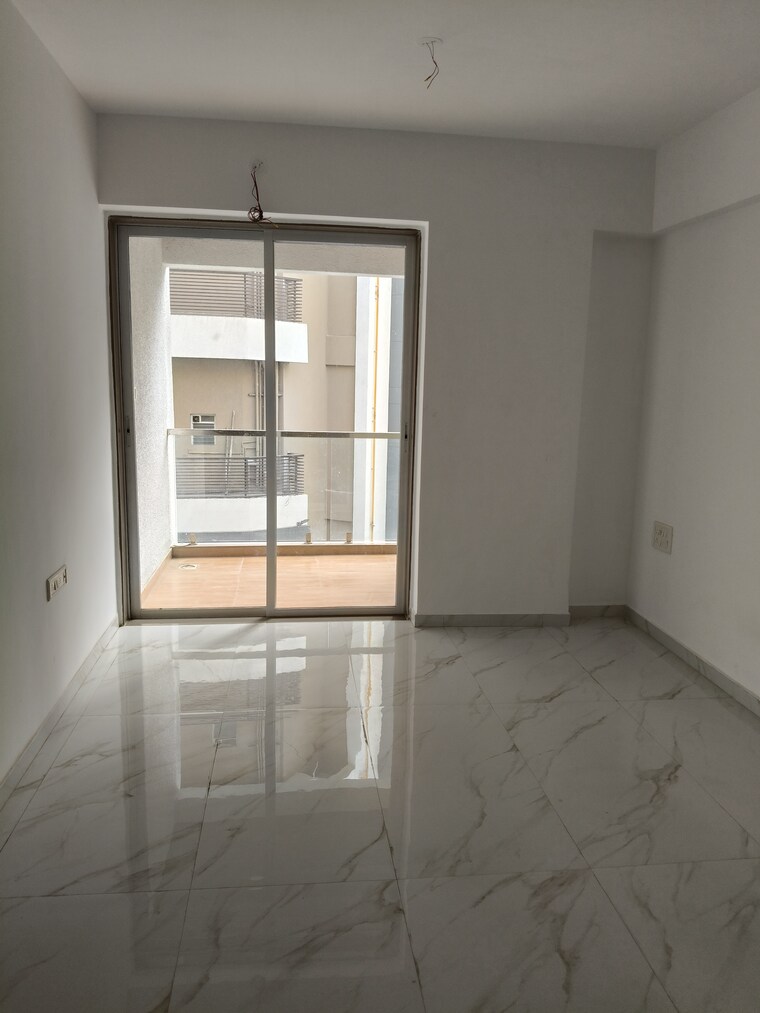 Room, dura-giriraj-sparsh 3 Bedroom 1396 Sq.Ft. Apartment In Naupada Thane 8707925