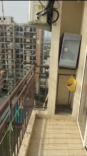 2 BHK Apartment For Sale in KLJ Platinum Heights, Sector 77