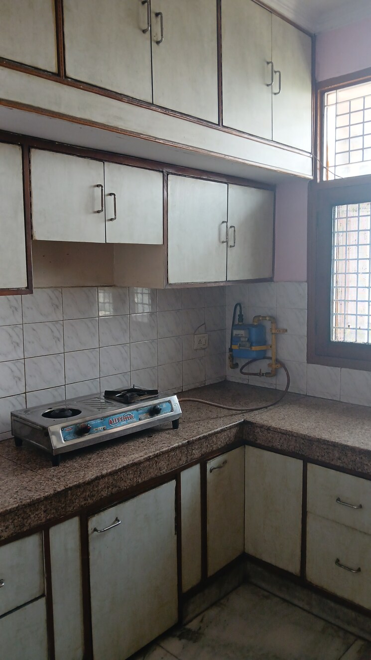 Kitchen, neelkanth-apartments-noida 2 Bedroom 1400 Sq.Ft. Apartment In Sector 62 Noida 8708025