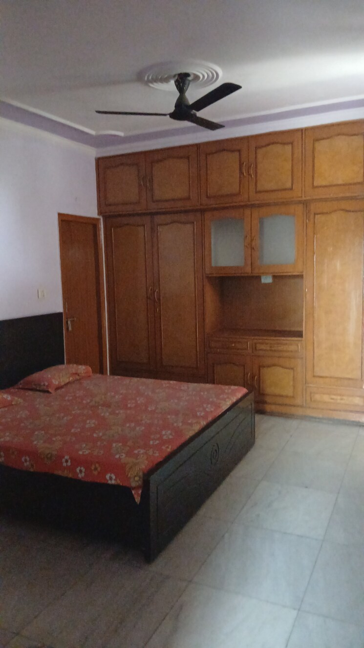 undefined, neelkanth-apartments-noida 2 Bedroom 1400 Sq.Ft. Apartment In Sector 62 Noida 8708025