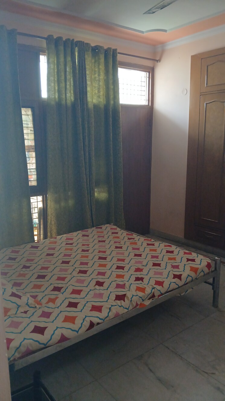 undefined, neelkanth-apartments-noida 2 Bedroom 1400 Sq.Ft. Apartment In Sector 62 Noida 8708025