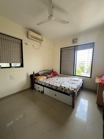 Bedroom in 3 BHK Apartment at Pashan – for Rent