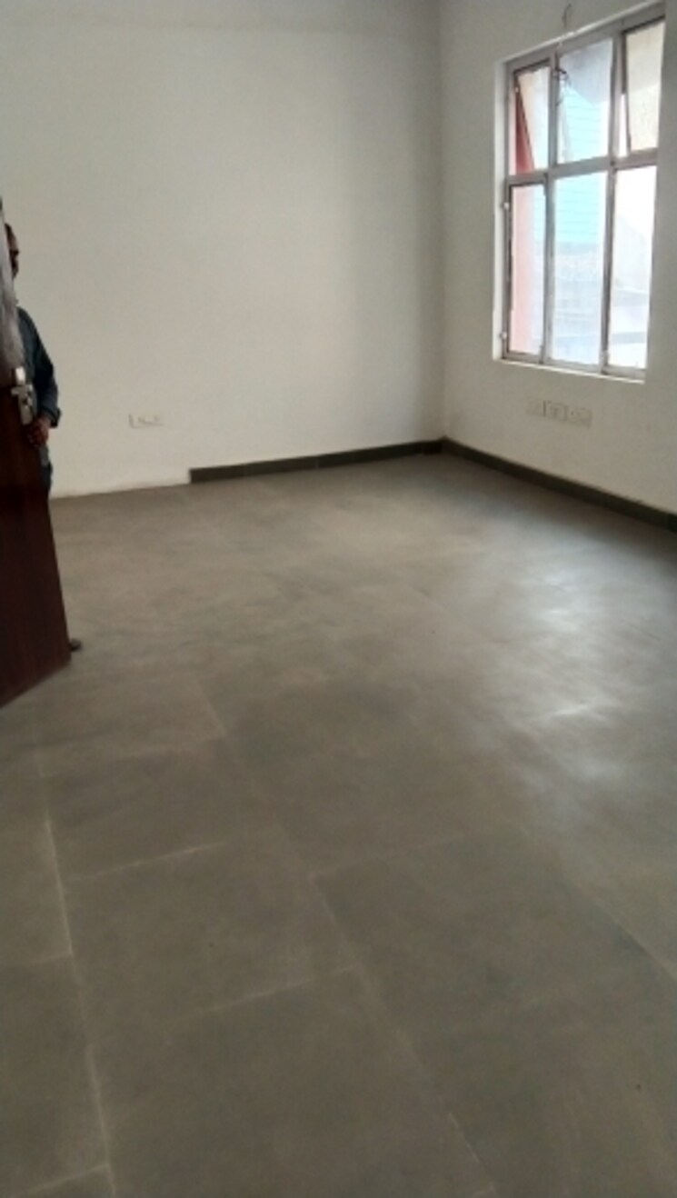 Floor Plan, sector 14 Commercial Office Space 900 Sq.Ft. In Sector 14 Gurgaon 8708038