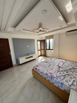3 BHK Apartment For Sale in Raja Park