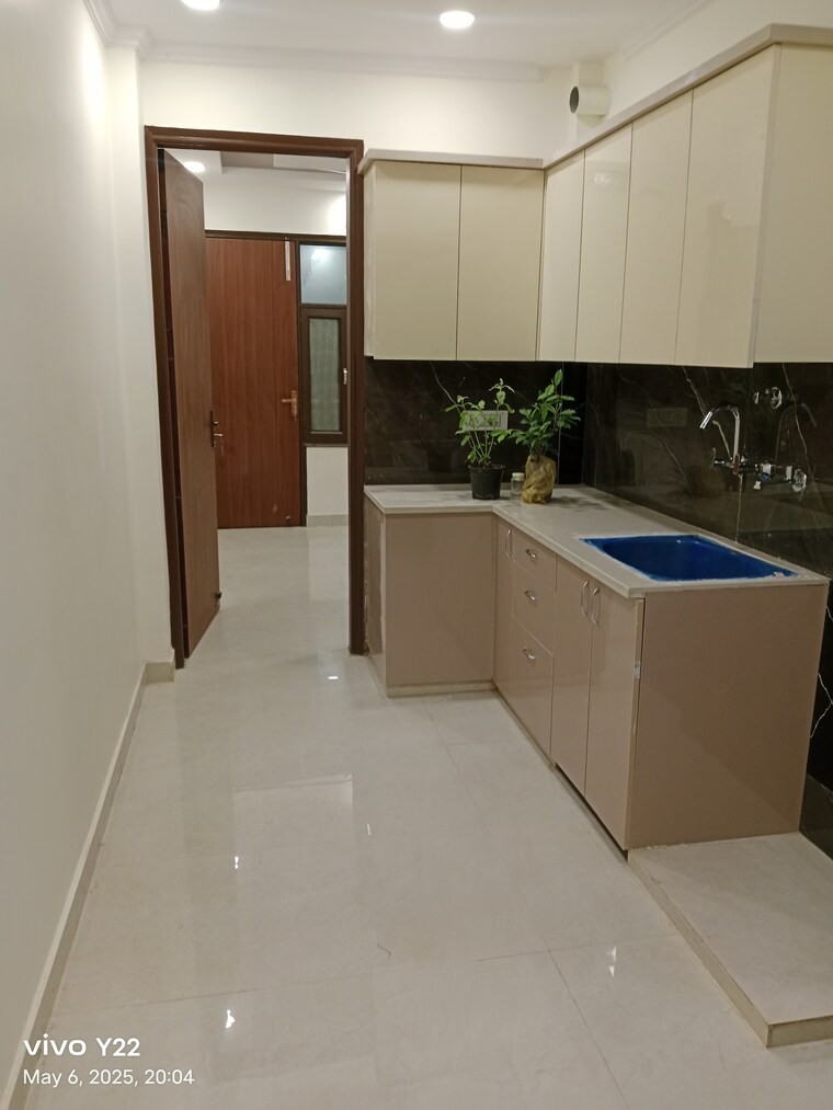Kitchen, laxmi nagar 2 Bedroom 600 Sq.Ft. Builder Floor In Laxmi Nagar Delhi 8708048