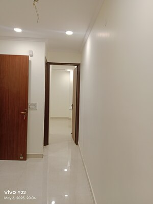 2 BHK Builder Floor For Sale in Laxmi Nagar