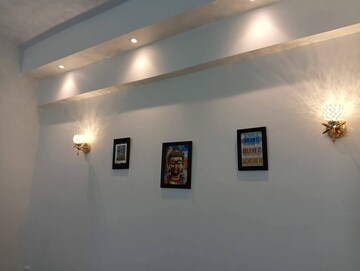 Room in 2.5 BHK Independent House at Sector 56 – for Rent