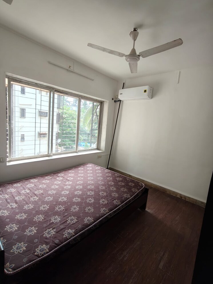 Bedroom, bharat-apartment-juhu 2 Bedroom 800 Sq.Ft. Apartment In Juhu Mumbai 8708133