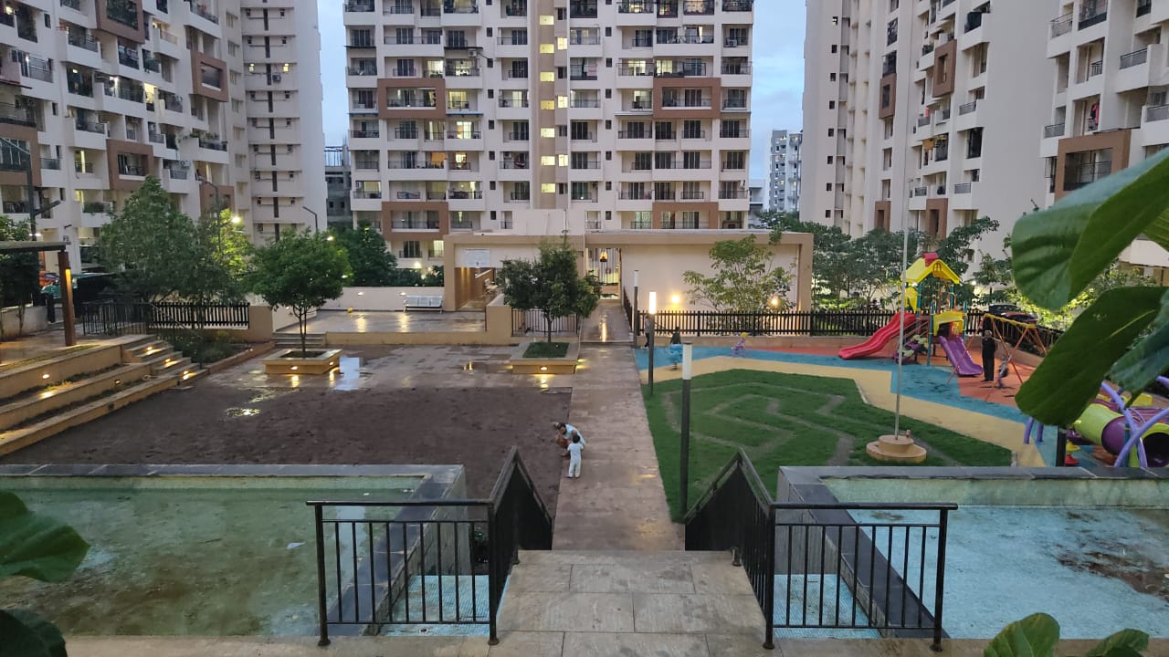 2 BHK + Extra Room 1150 Sq.Ft. Apartment in Puranik Abitante