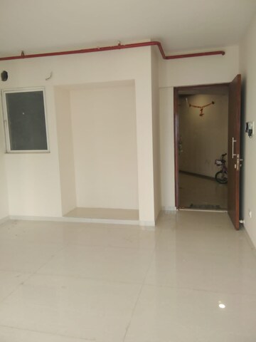 Room in 2 BHK Apartment at Vijay Orovia, Ghodbunder Road – for Rent