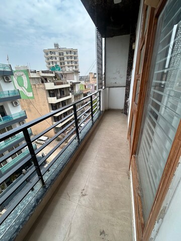 Balcony in 2 BHK Independent House at Sector 52 – for Rent