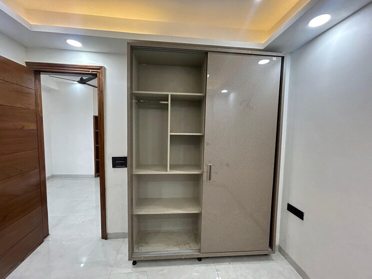 Room, sector 52 2 Bedroom 1050 Sq.Ft. Independent House In Sector 52 Gurgaon 8708163