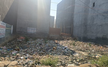 Plot For Sale in Kalindi Kunj