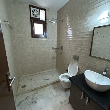 Bathroom in 3 BHK Builder Floor at South Extension ii – for Rent