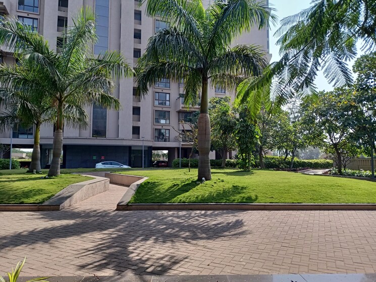 Garden, panchshil-eon-waterfront-i 4 Bedroom 3600 Sq.Ft. Apartment In Kharadi Pune 8708255