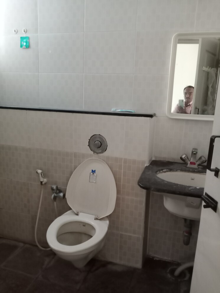 Bathroom, malleswaram 2 Bedroom 1220 Sq.Ft. Apartment In Malleswaram Bangalore 8708291