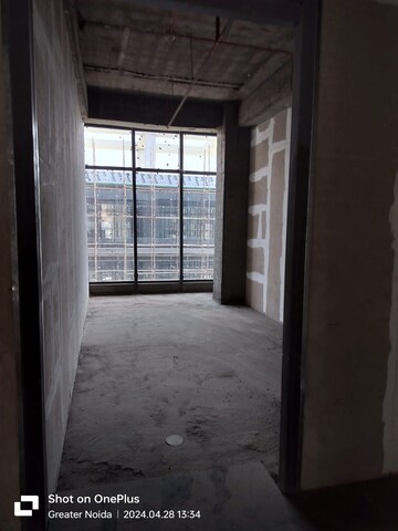 Room in  Office Space at Tech Zone 4 Greater Noida – for Sale