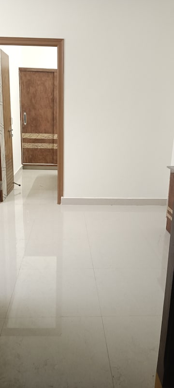 Room in 1 BHK Apartment at Kondapur – for Rent