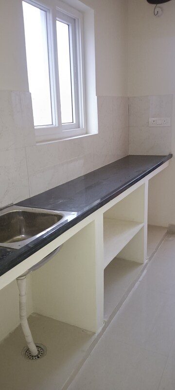 Balcony in 1 BHK Apartment at Kondapur – for Rent