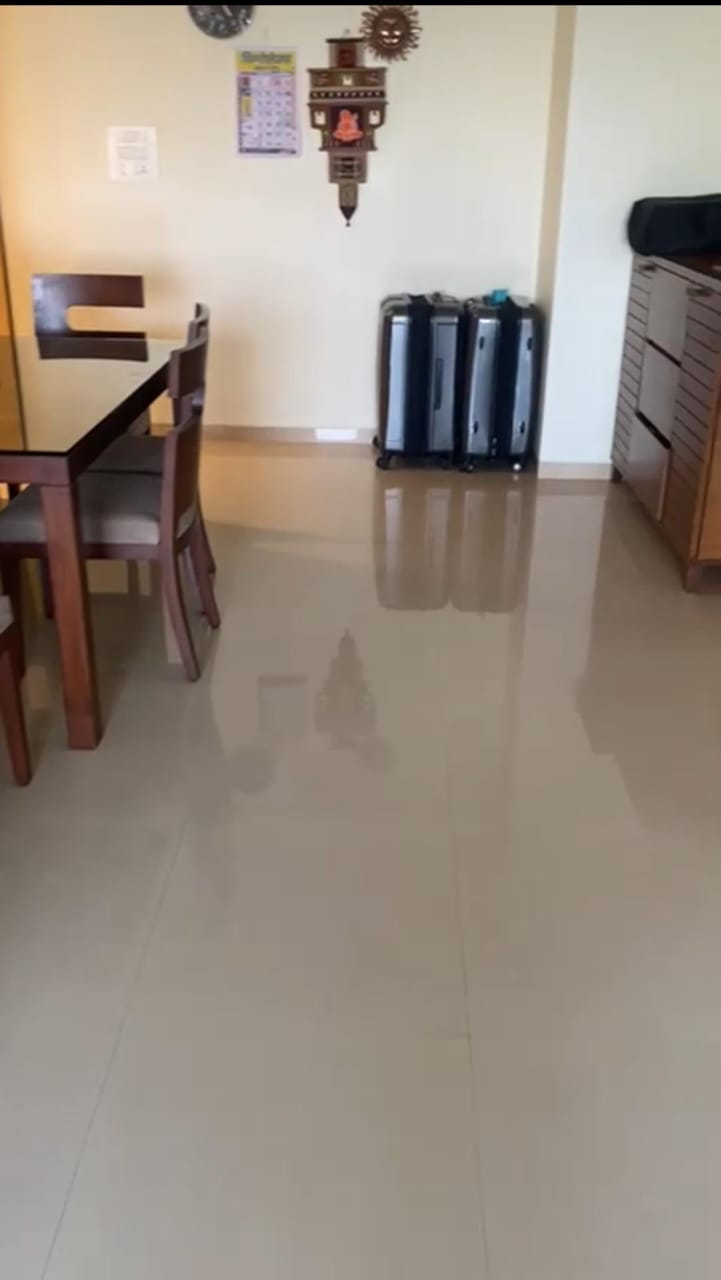 2 BHK + Extra Room Apartment For Sale in Cuffe Parade 