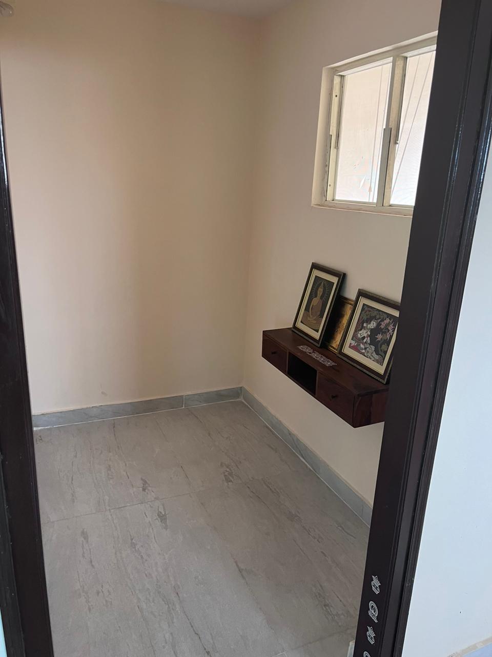 3 BHK + Pooja Room,Extra Room Apartment For Rent in Pm Apartment 