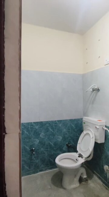 Bathroom in 3 BHK Apartment at Veera Safdarjung Enclave, Safdarjung Enclave – for Rent