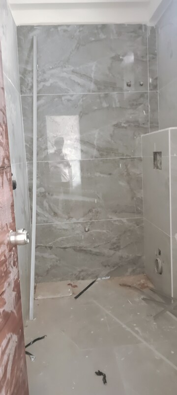 Bathroom in 3 BHK Apartment at Kondapur – for Rent