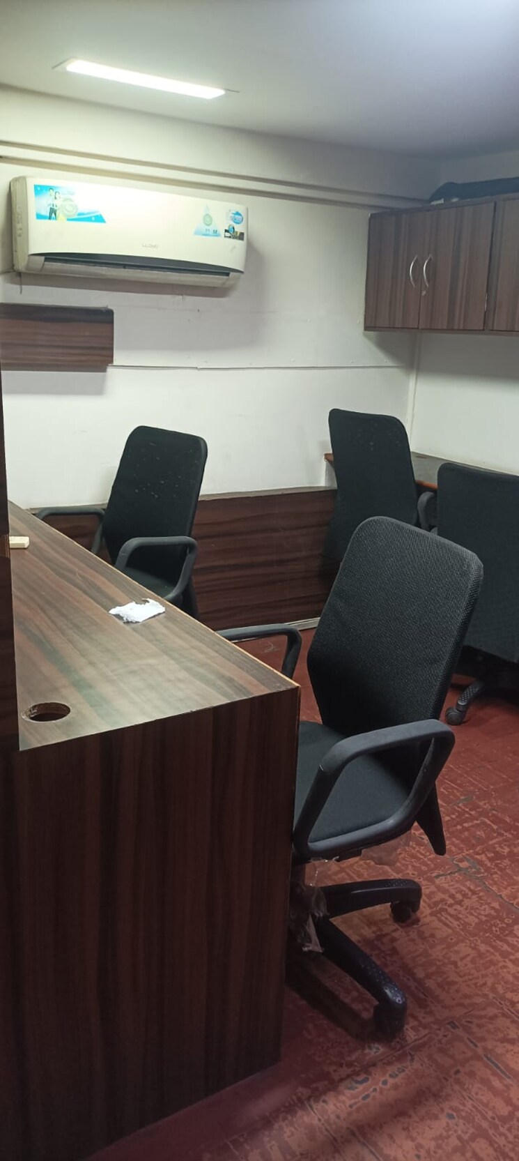 Team Area, haware-fantasia Commercial Office Space 285 Sq.Ft. In Vashi Sector 28 Navi Mumbai 8708350