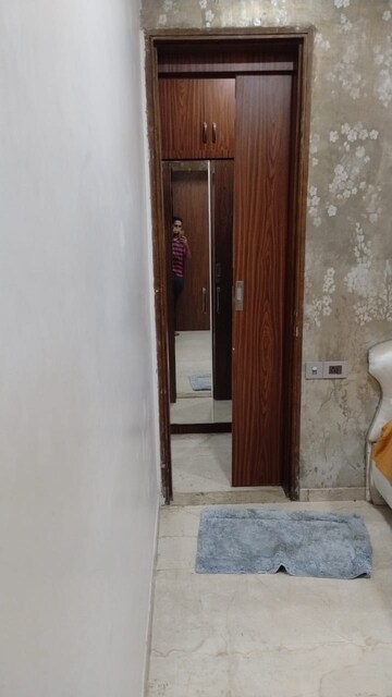 Furnished Amenities in 3 BHK Apartment at Omkar Alta Monte, Malad East – for Rent