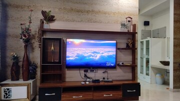 Furnished Amenities in 3 BHK Apartment at Omkar Alta Monte, Malad East – for Rent