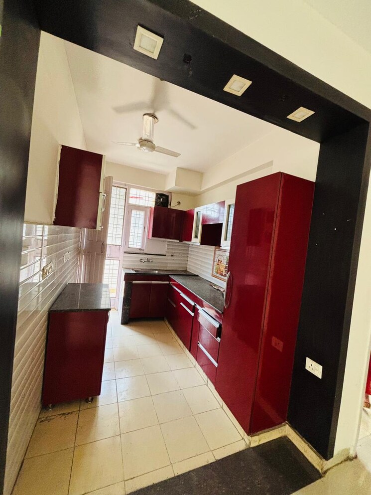 Kitchen, sector 69 3 Bedroom 1900 Sq.Ft. Apartment In Sector 69 Gurgaon 8708355