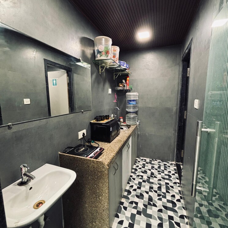 Kitchen, bsel-tech-park Commercial Office Space 1500 Sq.Ft. In Vashi Sector 30a Navi Mumbai 8708380