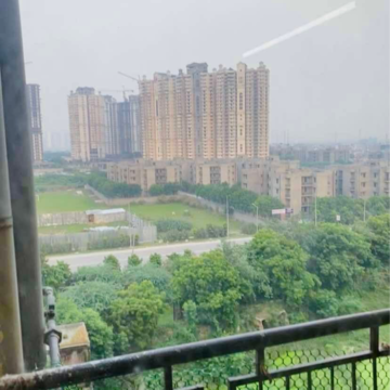 Balcony in 2.5 BHK Apartment at Prateek Laurel, Sector 120 – for Rent