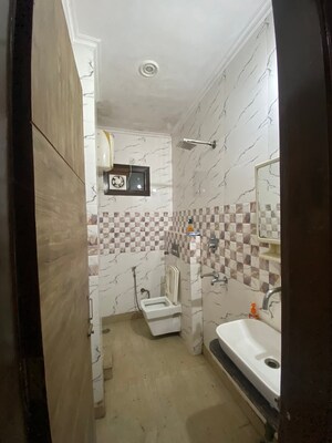 Master Bedroom in 2 BHK Builder Floor at Harit Vihar RWA, Burari – for Sale