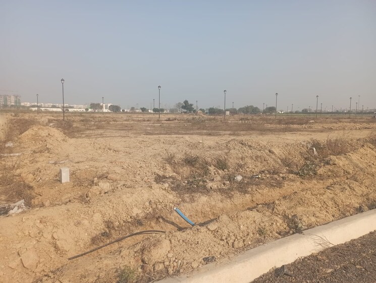 undefined, sector 6 wave city  135 Sq.Yd. Plot In Sector 6 Wave City Ghaziabad 8708468