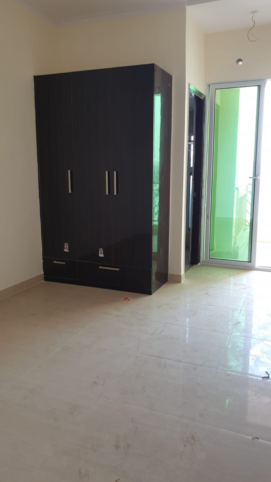 3 BHK 1650 Sq.Ft. Apartment in Gaur Saundaryam