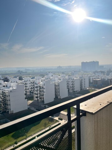 Balcony in 3 BHK Apartment at Central Park Flower Valley Aqua Front Towers, Sohna Sector 33 – for Rent