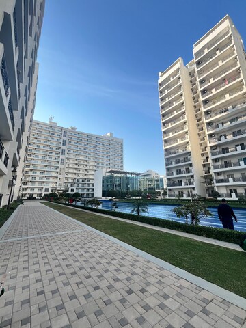 3 BHK Apartment – Exterior View View at Central Park Flower Valley Aqua Front Towers, Sohna Sector 33 - for Rent